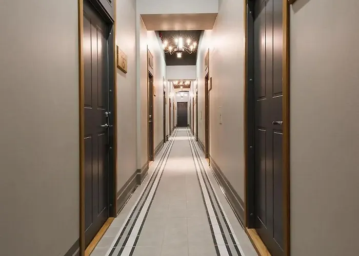 Stylish Near Old Town *